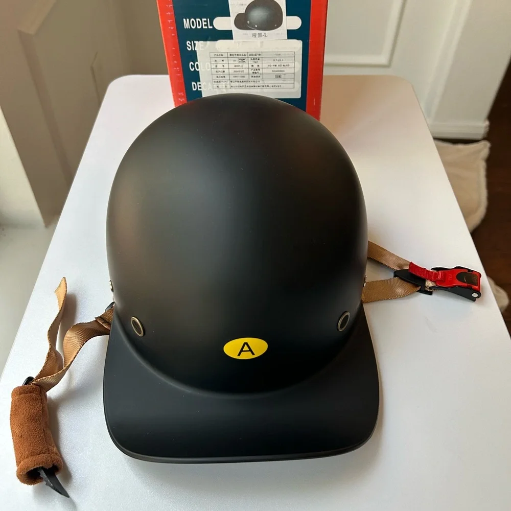Qudas Matte Black Men's Helmet with Skull Face Mask, Size L, NIB